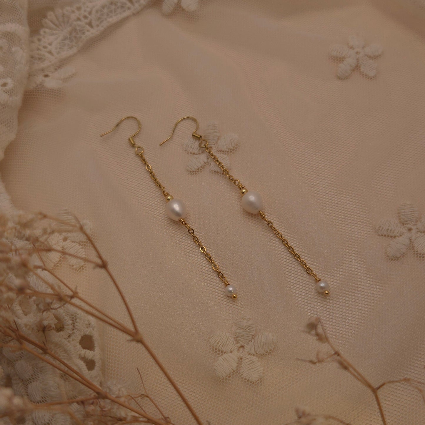 Athena Earrings - Where elegance meets effortless grace