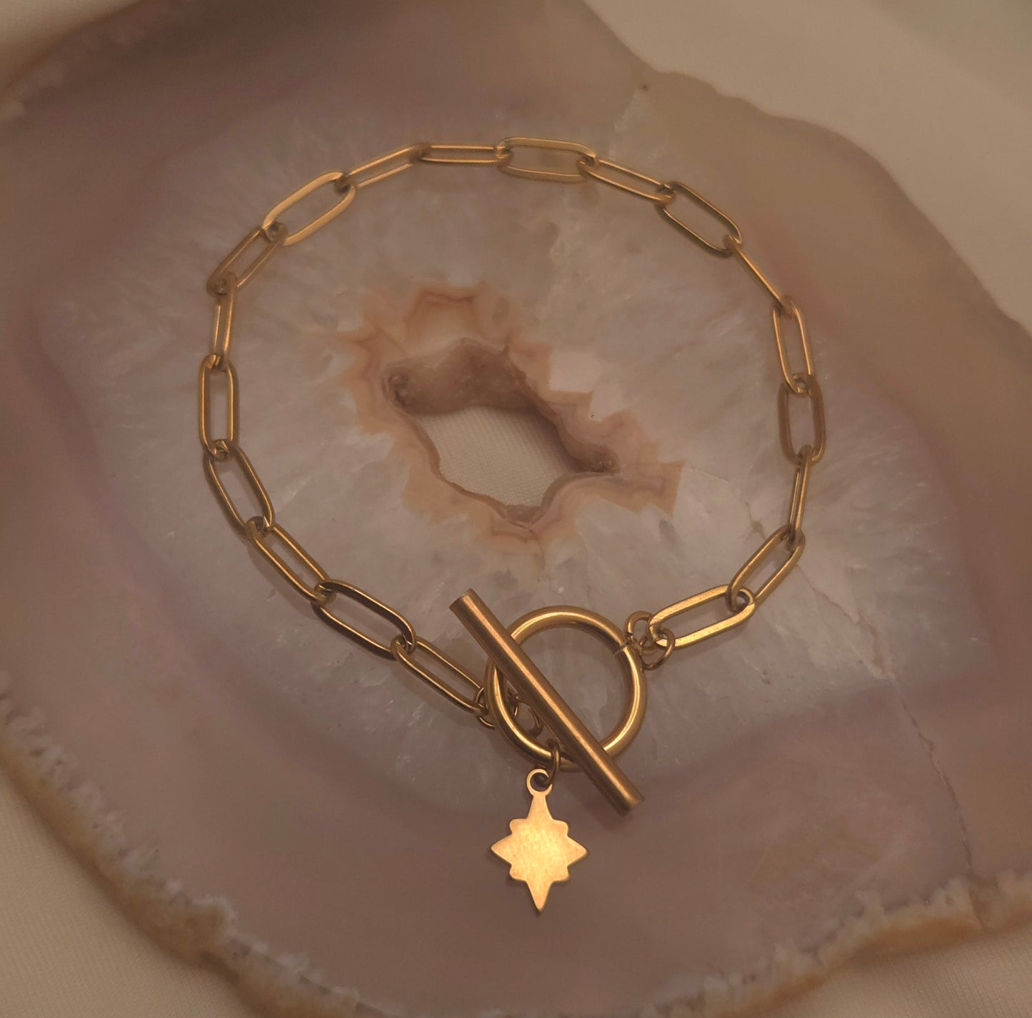 Nora Paperclip Chain Toggle