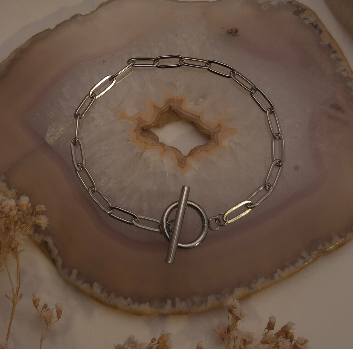 Nora Paperclip Chain Toggle