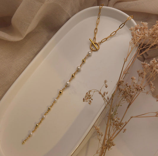 Cassandra Necklace