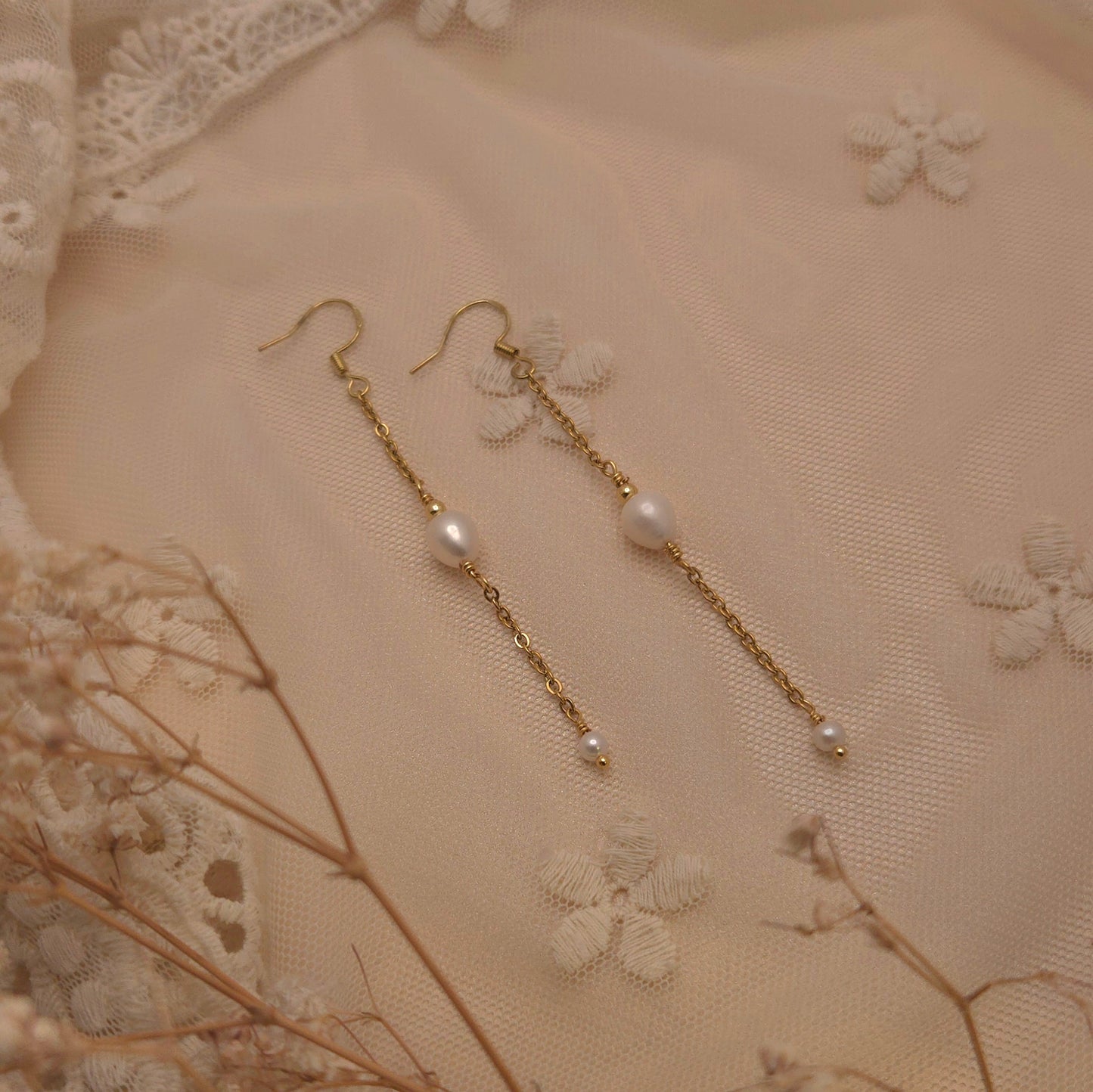Athena Earrings - Where elegance meets effortless grace