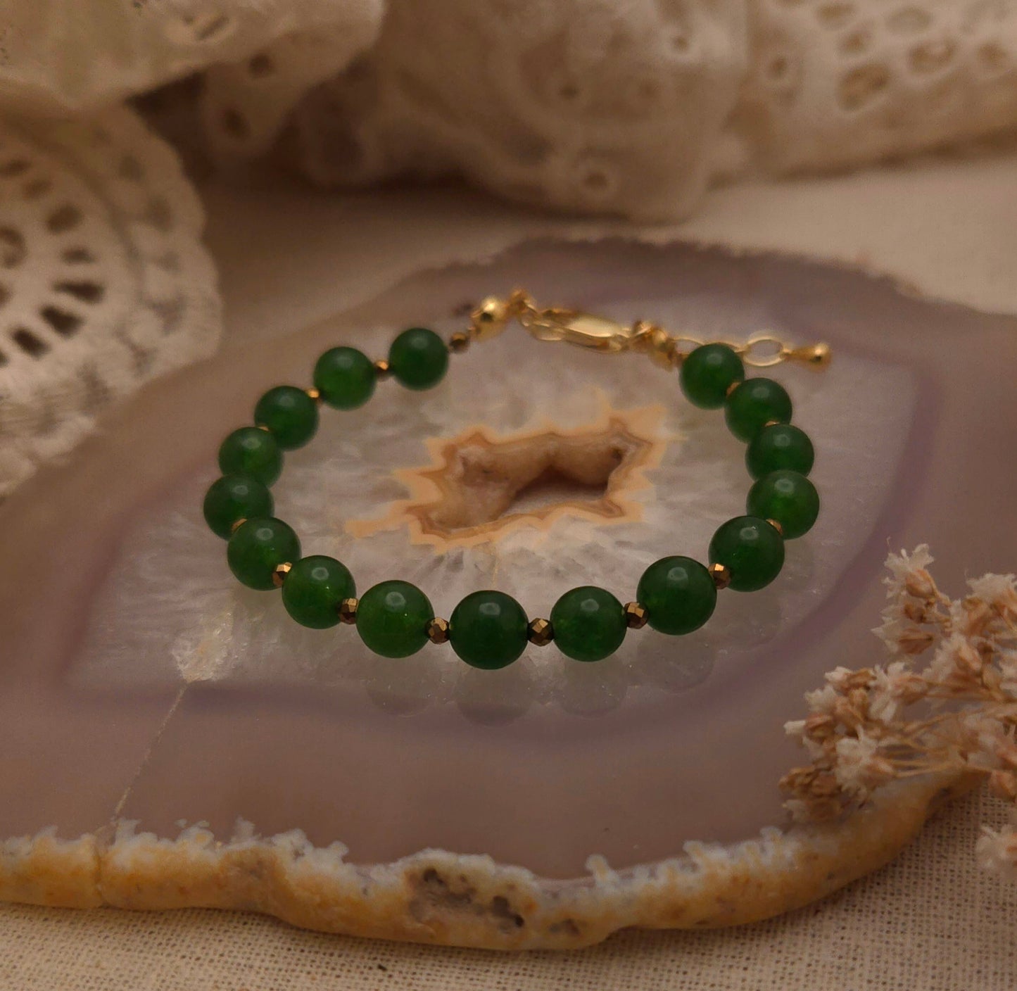 Eva Bracelet - Bold color. Grounded beauty.